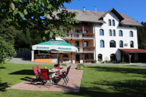 Apartment & Studio Forest Paradise Cerkno